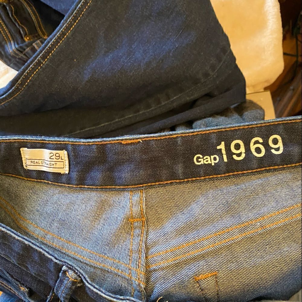 - Gap  *1969 Real Straight*  jeans, size 29L - Picture 4 of 9